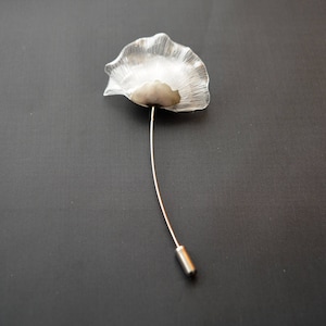 Eco friendly Brooch white poppies image 2