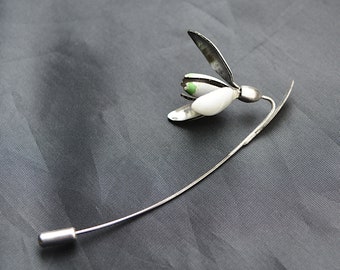 Snowdrop brooch