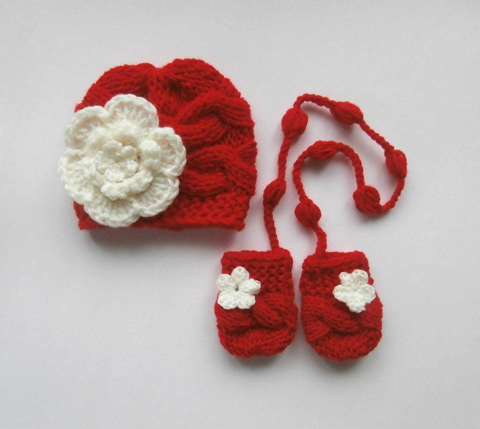 infant girl winter hat and mittens