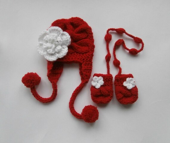 baby winter hat and mittens