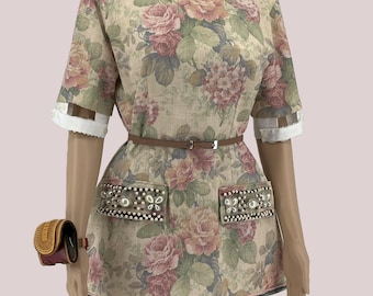 A set of floral tunic top with belt ,shorts, white Collar Detachable Lapel Shirt and beautiful wrist purse