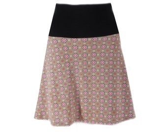Patterned skirt in A shape with double yoke soft Oeko Tex 100 cotton, wonderfully due to the stretchy yoke with comfortable inner side