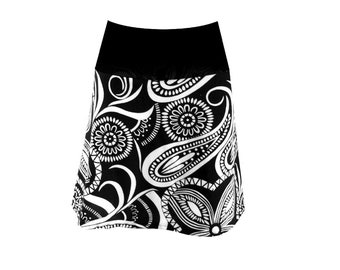 Soft stretch skirt The flared skirt shape adapts wonderfully to the body shape and falls especially beautifully with the jersey, gift