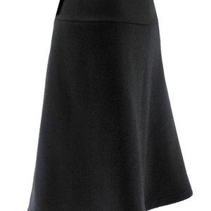 chic, valuable hip skirt A shape, soft warm woolwalk virgin wool happy fit windproof durable, with hem black