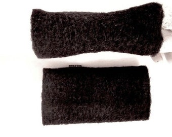 warm, wool, gloves, softly, arm warmers, wrist warmers, soft cooked wool, arm warmers, Warm and comfortable to wear, expensive fabric