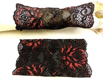 Puls gloves floral lace soft and elastic arm warmers  Ideal to dresses or over a thin sweater  Elastic, slightly formed and fits good
