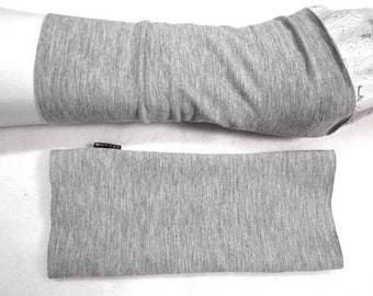 Grey jogging, arm warmers, warm wrists,  pulse warmer, soft, durable, quality cotton, gants The popular gift  to dresses or over a sweater