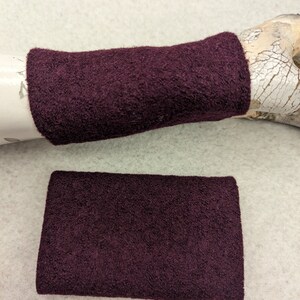 warme weiche Pulswärmer, robuste weicher Strickwolle, langlebige Armstulpen Handschuhe Wolle, zu Kleidern oder über einen Pulli Geschenk Bordeaux