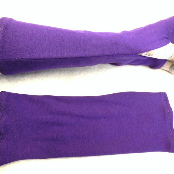 gants chauds, mitaines, chauffe-bras finement violet idéal pour s'habiller ou sur un chandail fin, légèrement formé et bien ajusté le cadeau