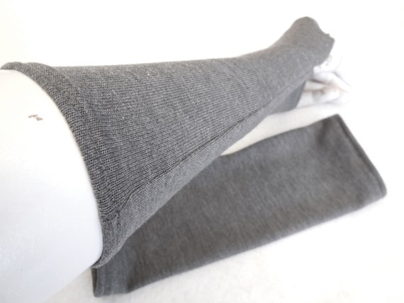 The popular gift ideal for dresses or a thin sweater knitting yarn jersey arm warmers grey gloves comfortable finely and warmly