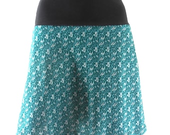Skirt in form A, soft jacquard jersey opaque, fluffy warm and light  Wonderfully comfortable by the wide cuffs with comfortable inner yoke