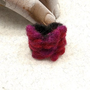 These finger cuffs are comfortable soft, light, finger ring woollen and always fit The gift 9