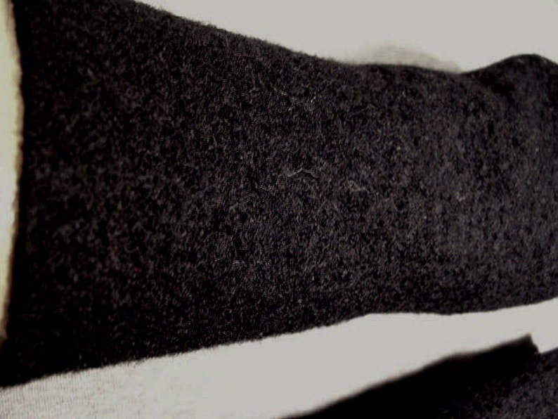 Estos elegantes calentadores de brazo son guantes abiertos Forma ligeramente ajustada, en forma y estirada, adaptación lana cocida del Tirol imagen 2