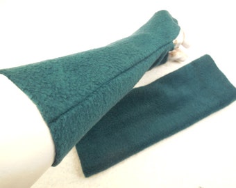 Wellness fleece gloves Ideal for dresses or a thin sweater, these chic arm warmers are open gloves, cuddly, warm and comfortable to wear