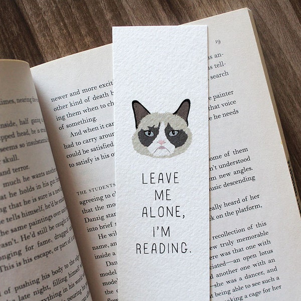 Funny bookmark, Grumpy Cat Bookmark, Leave me alone bookmark, Birthday gift for Reader, Cat Lover Bookmark, Cat Bookmark, Cute Bookmark