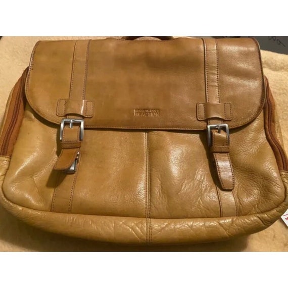Kenneth Cole Reaction Laptop  Tan Genuine Leather 
