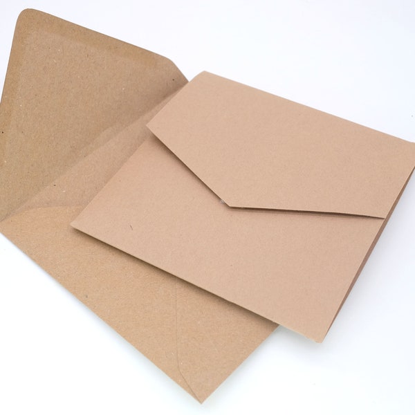 Kraftpapier Pocketfold Hochzeitseinladung Karte Quadratisch 143x143 mm Klappkarte Einlandung mit passenden Umschlag