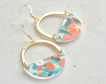 EARRING for women, handmade in polymer clay semi-circle pendant piece with floral pattern on gold-plated arch and standard french hook.