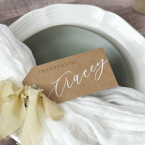 Merci pour les marque-places personnalisés, étiquettes d'action de grâces, cartes de visite calligraphiées à la main, marque-places, étiquettes-cadeaux, couvert