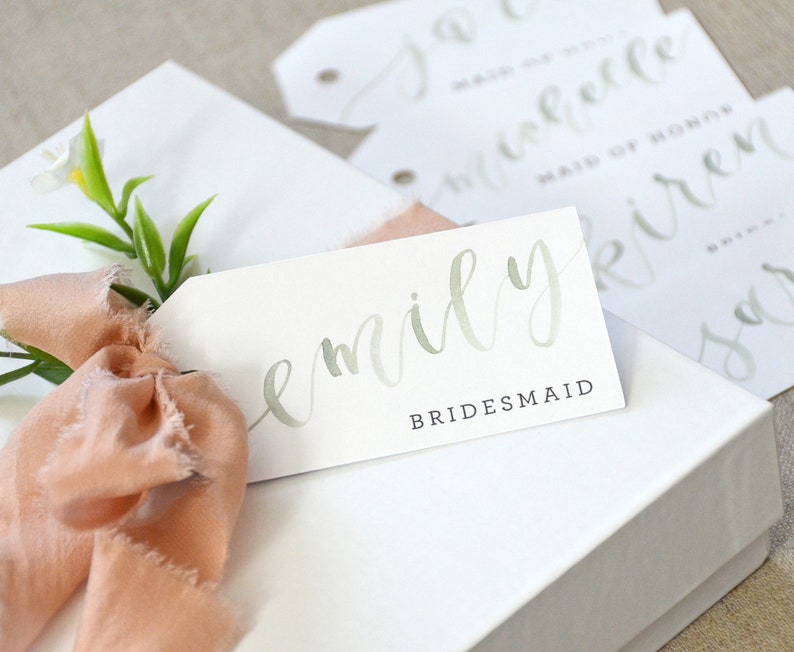 Watercolor Wedding Favor Name Tags, Personalized Gift Tags, Handwritten Name Tags, Calligraphy Place cards, Placecards, Escort Cards Sage Green