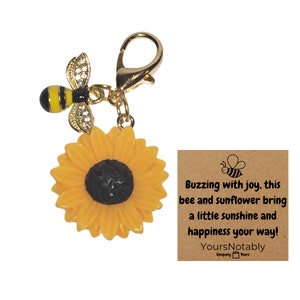 Bumble Bee and Sunflower Zipper Pull