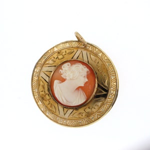 Vintage Cameo Pendant, Gold Filled Cameo Necklace, PSCO Shell Cameo Pendant