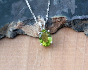 Peridot Pendant, Natural Peridot Necklace, Sterling Silver Oval Peridot Necklace, August Birthstone Pendant, White Yellow Rose Gold