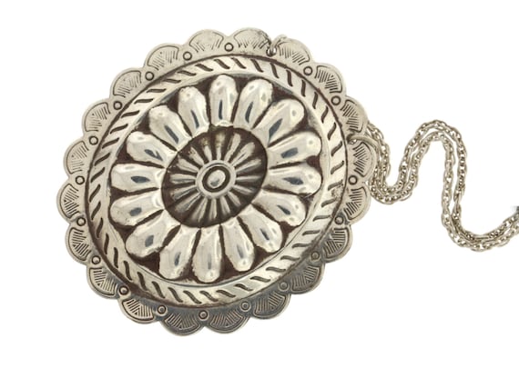 Early 1900's Vintage Native American Navajo Thunderbird Sterling Silver Concho Necklace Old Early 1900's Vintage Native American Navajo Thunderbird Sterling Silver Concho Necklace Old
