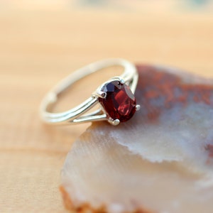 Garnet Ring, Natural Red Garnet Ring, Sterling Silver Oval Garnet Ring, January Birthstone Ring, White Gold Yellow Gold