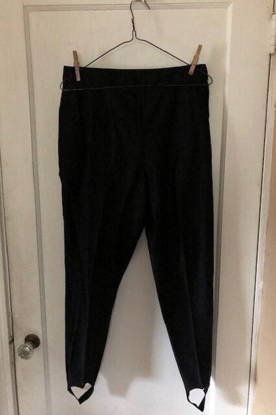 1990's womens black stirrup pants - image 2