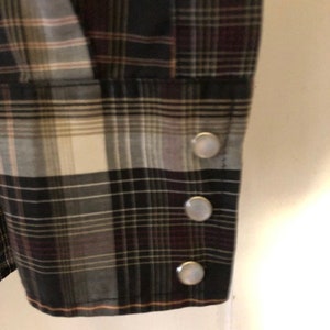 Vintage men's Ely Plains pearl snap shirt image 7