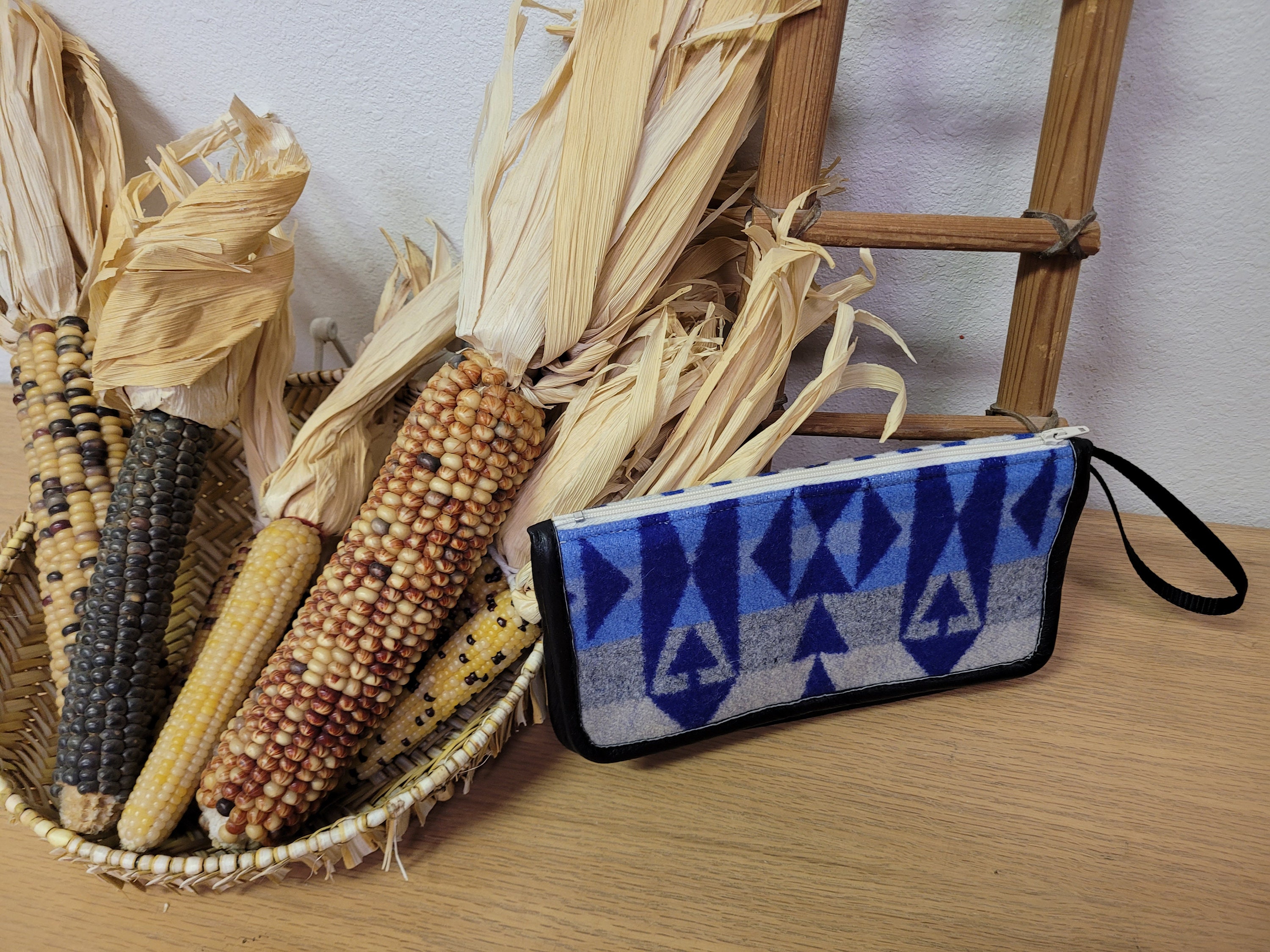 Tassen & portemonnees Portemonnees & Geldclips Portemonnees Southwest Wool Native Design Women's Wristlet Cell Phone Wallet 