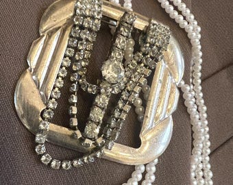 Vintage Silver-Tone Rhinestone Brooch – Art Deco Statement Pin, Bridal Jewelry
