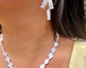 18K Gold Sardine Fish Shell Drop Earrings