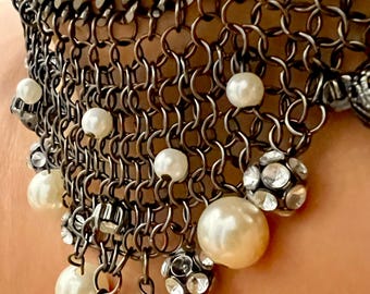 Chunky Chain Bib Choker Necklace | Vintage Statement Jewelry | Gunmetal Pearl & Rhinestone Collar