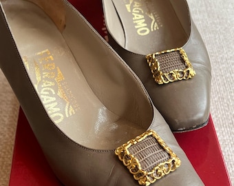Vintage Salvatore Ferragamo Leather Heels | 1970s Italian Low Heels, Gold Buckle (Size 6)
