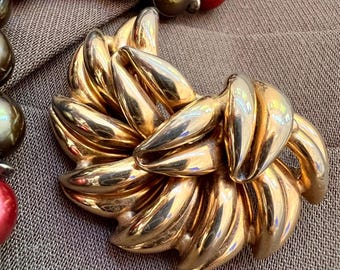 Vintage Gold Tone Swirl Brooch Abstract Statement Pin Retro Mid Century Modern Jewelry