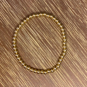 Armband aus Goldperlen