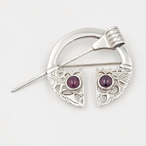 Superb Irish Designer DMC Sterling Silber tiefrote Chalcedon Brosche Kilt Pin