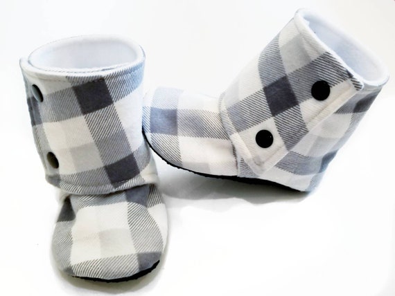 baby boots that stay on