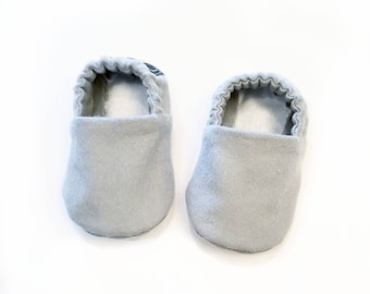 Grey Baby Booties, Baby Gifts, Gray Baby Crib Shoes, Grey Baby Moccs, Gray Baby Shoes, Grey Baby Shoes, Grey Baby Slippers, Gray Slippers
