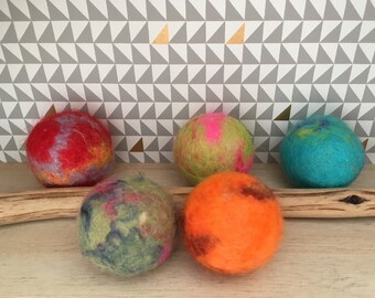 Handmade felt balls, billy button, billy balls, home decor, housewarming gift, felt ball