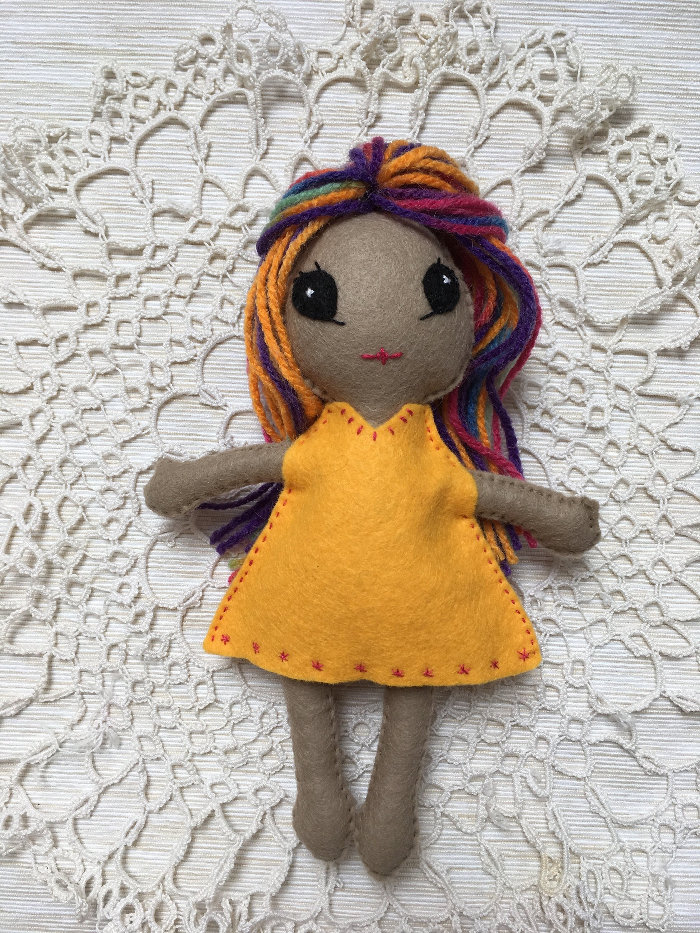 Curly dolls hair: easy doll making tutorial - PepperPot Crafts
