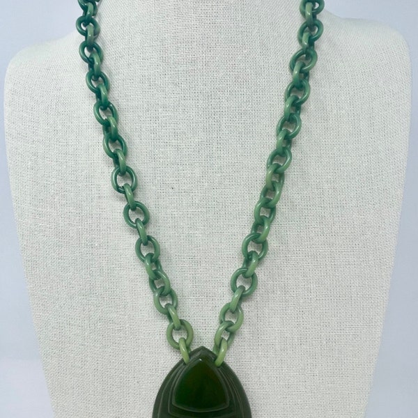 Bakelite Art Deco 1930s Green Stacked Necklace Celluloid Chain