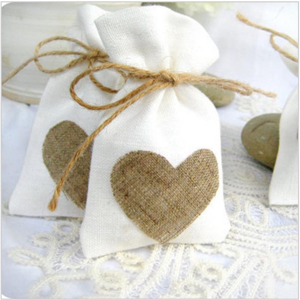 JUTE HESSIAN bags - wedding favor small jute gift bag 9cmx14cm - WHITE bag with natural color jute heart