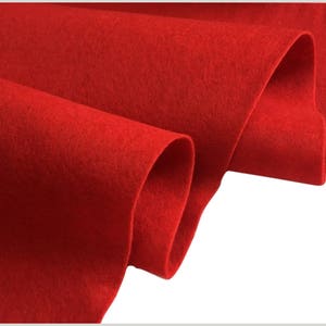 Red Felt Fabric Material Craft Plain Colours Polyester - 102cm Wide