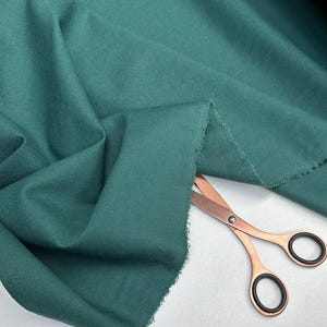 Tela Clásica de Mezcla de Lino y Algodón Ligera para Decoración del Hogar, Ropa de Cama, Ropa, Cortinas – 140 cm de Ancho Petrol Green