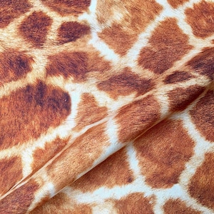 Tessuto Giraffa – Stampa Digitale Animale in Cotone – Tende, Arredo, Abbigliamento, Rivestimenti Marrone, Bronzo & Crema 140cm di Larghezza