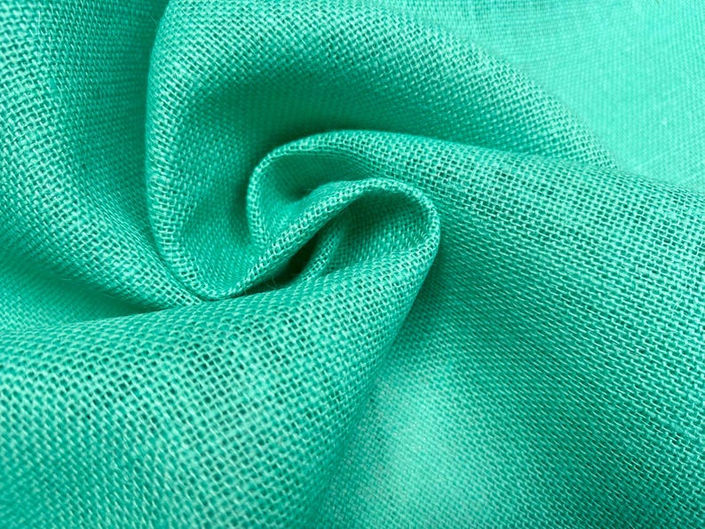Tela de Yute Teñida - Arpillera Colorida para Bodas, Caminos de Mesa, Cortinas - 62 Pulgadas de Ancho MINT GREEN