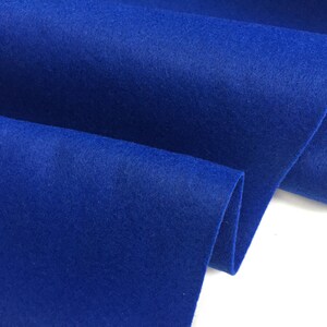 Tessuto Feltro in Poliestere per Artigianato – Colori Unici – 102 cm di Larghezza – Blu Reale